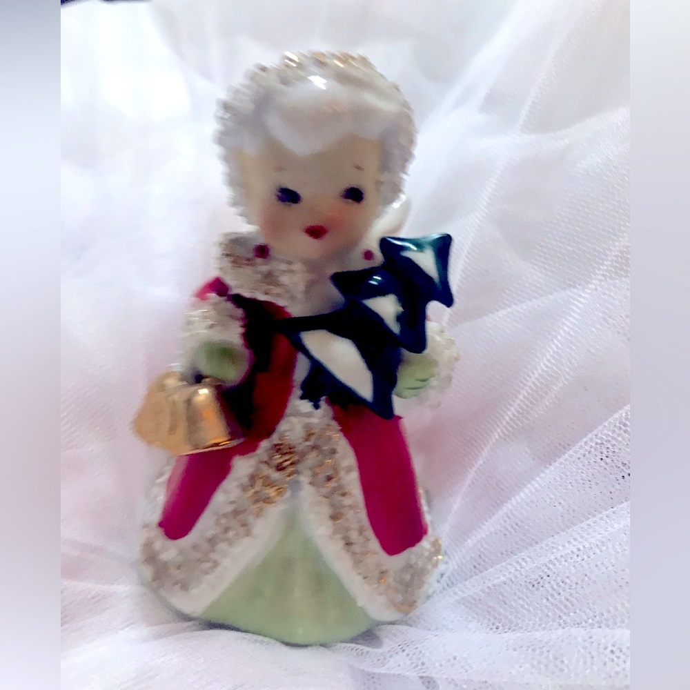 Lefton Angel Bell Angel is holding bell’s & Christmas tree vintage 1950